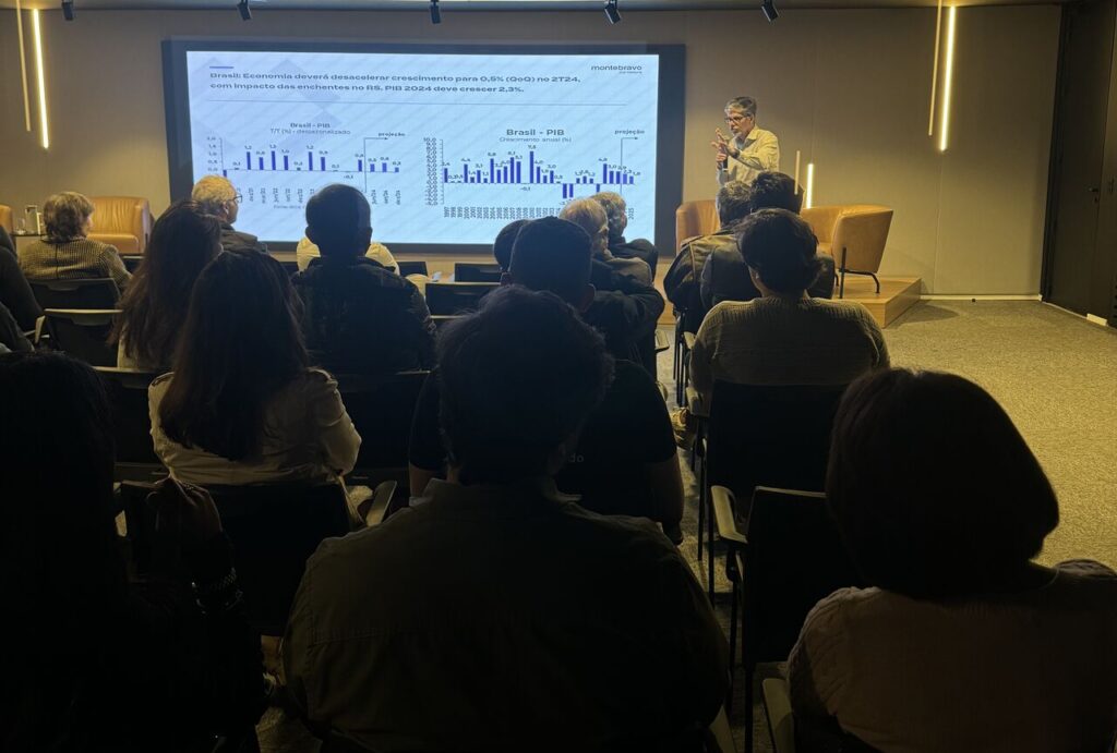 Cenário macroeconômico: Monte Bravo promove palestra para clientes